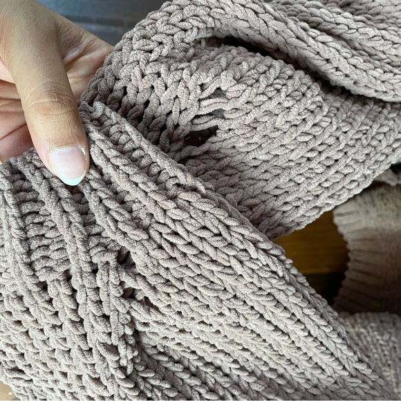 Pinkblush // Mocha Oversized Bubble Sleeve Cardigan - Picture 4 of 8